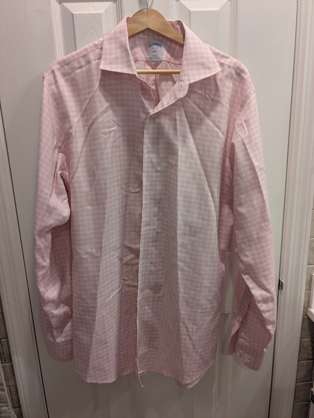 Brooks Brothers Light Pink Gingham Dress Shirt